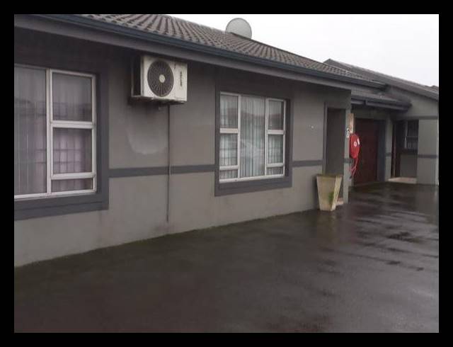 2 BEDROOM SIMPLEX FOR SALE IN ARBORETUM